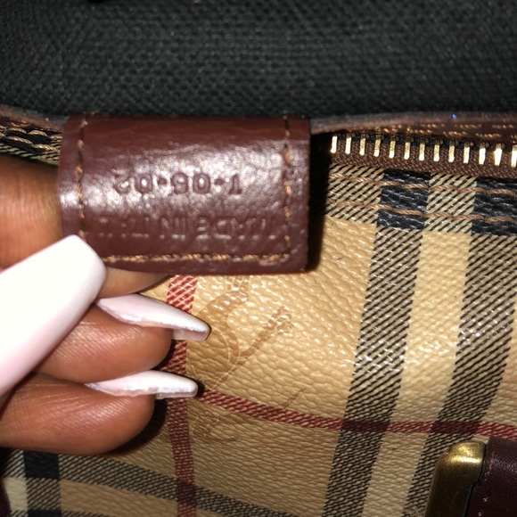 Burberry London  Bag - Picture 2 of 3